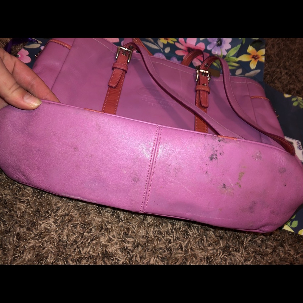 Authentic Coach bag - Picture 4 of 4